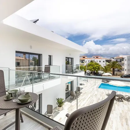 Casa Praias 4* Λάγος