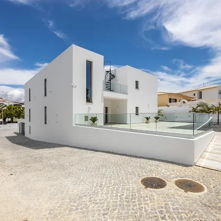 게스트하우스 Casa Praias 4*