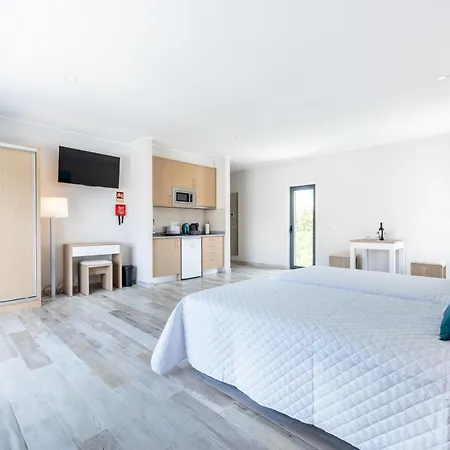 게스트하우스 Casa Praias 4*