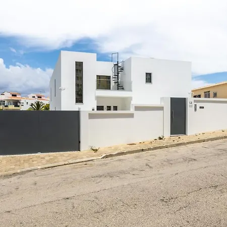 Casa Praias Gasthof 4*